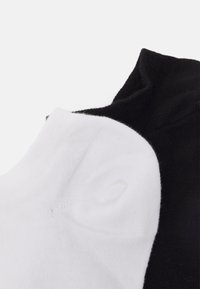 DIM LOW CUT SHORT BASIC 2 PACK - Sokker - white/black