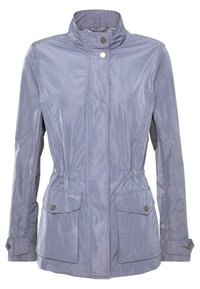 Veste féminine violet clair avec col montant, boutons-pression à l'avant, deux poches à rabat avec fermetures pression et taille cintrée.