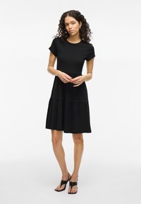 VILA Petite Abito in maglia - black