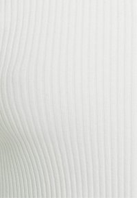 Bershka Tygbyxor - white