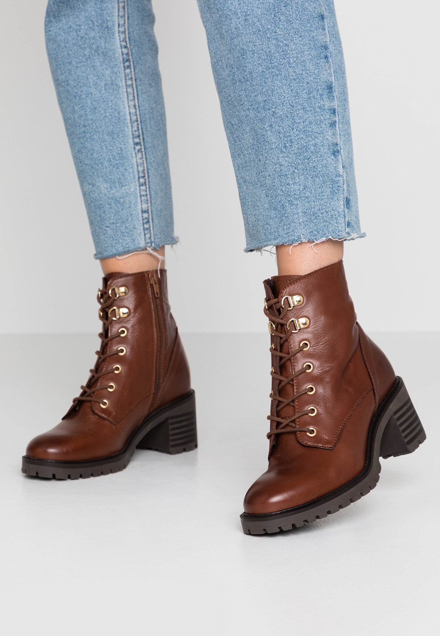 kiomi bottines à lacets bordeau kiomi bottines à lacets bordeau