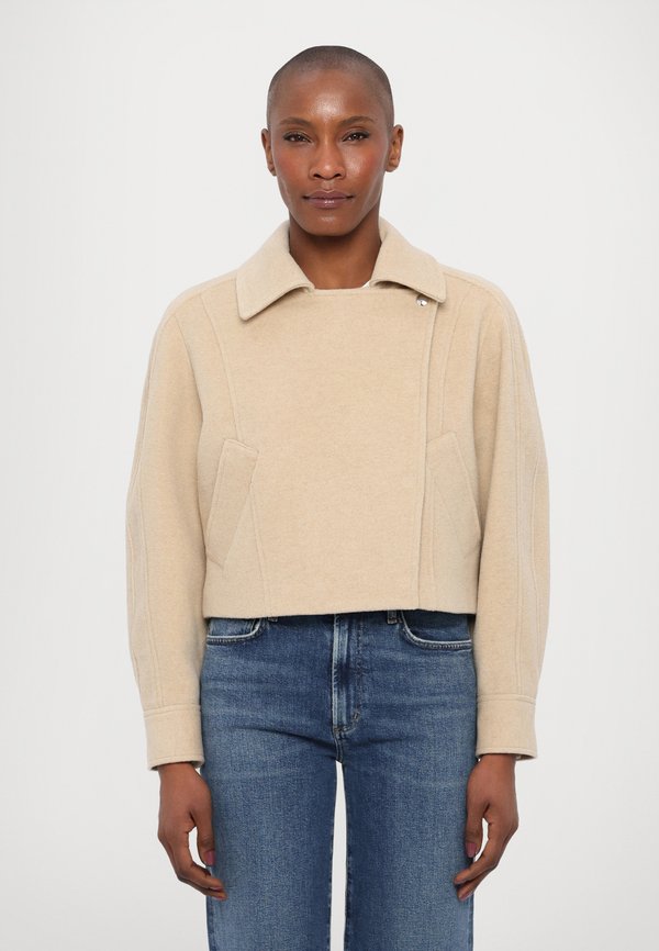 SYANA - Light jacket - light camel