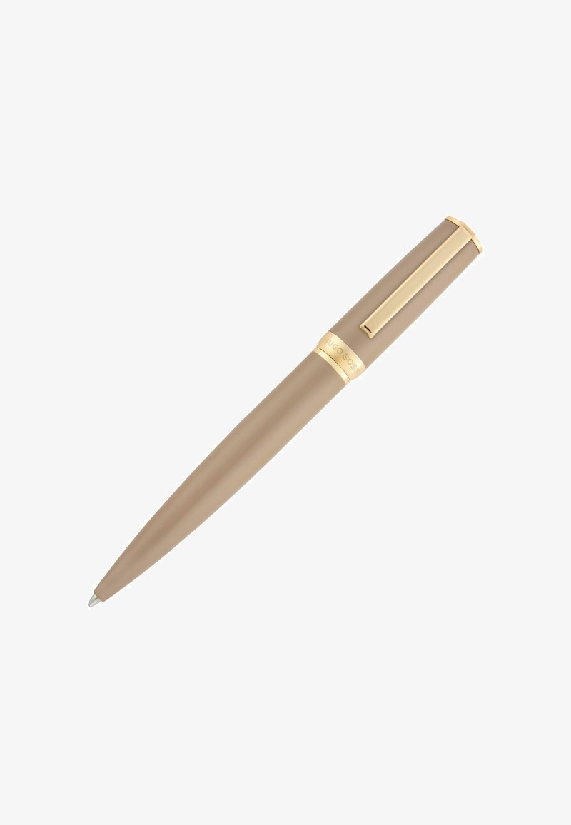 Beige balpen met gouden clip en band gegraveerd met "HUGO BOSS" op een witte achtergrond.