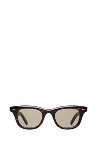 Occhiali da sole tartaruga con forma rettangolare, lenti marroni scure e un leggero accento sulle tempie. Materiale plastico liscio.