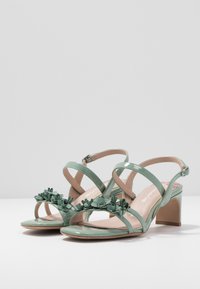 Tamaris Riemensandalette - sage