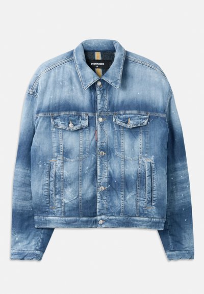 Denim-jakk, helesinine gradient-efektiga. Omab kahte rinna-taskut, metallnuppe ning värvipritsmeid. Klassikaline krae ja sirge lõige.