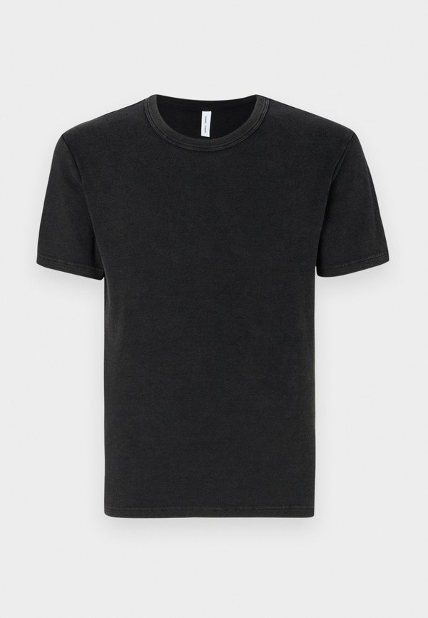 LARS - Basic T-shirt2