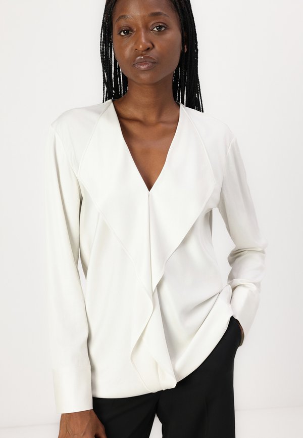 NATURAL SHEEN DRAPED - Blouse - egret2