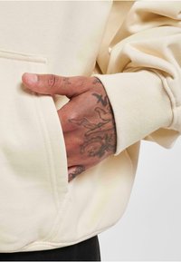 DEF HEART - Hoodie - sand black