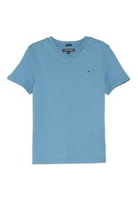 Blauwe V-hals t-shirt gemaakt van zachte katoenmix stof; heeft korte mouwen en een klein logo accent op de linkerborst.