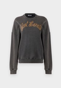 Σκούρο γκρι φούτερ με ριμπ μανσέτες και λαιμό. Διαθέτει χρυσό κείμενο από ρουμπίνια "Just Cavalli" στο στήθος. Καθημερινή, oversized σχεδίαση.