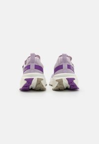 Thumbnail Image 3