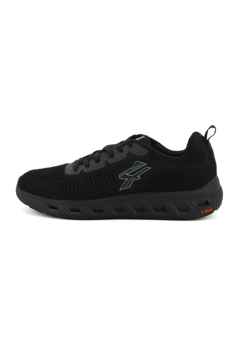 Scarpa atletica nera con una tomaia in mesh testurizzato, punta arrotondata, suola decorata e un logo sul lato. Presenta un'etichetta sul retro.