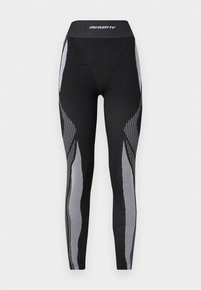 Sorte sports leggings med høj talje, tekstureret materiale og kontrasterende grå mesh-paneler med stribede og prikkede mønstre.