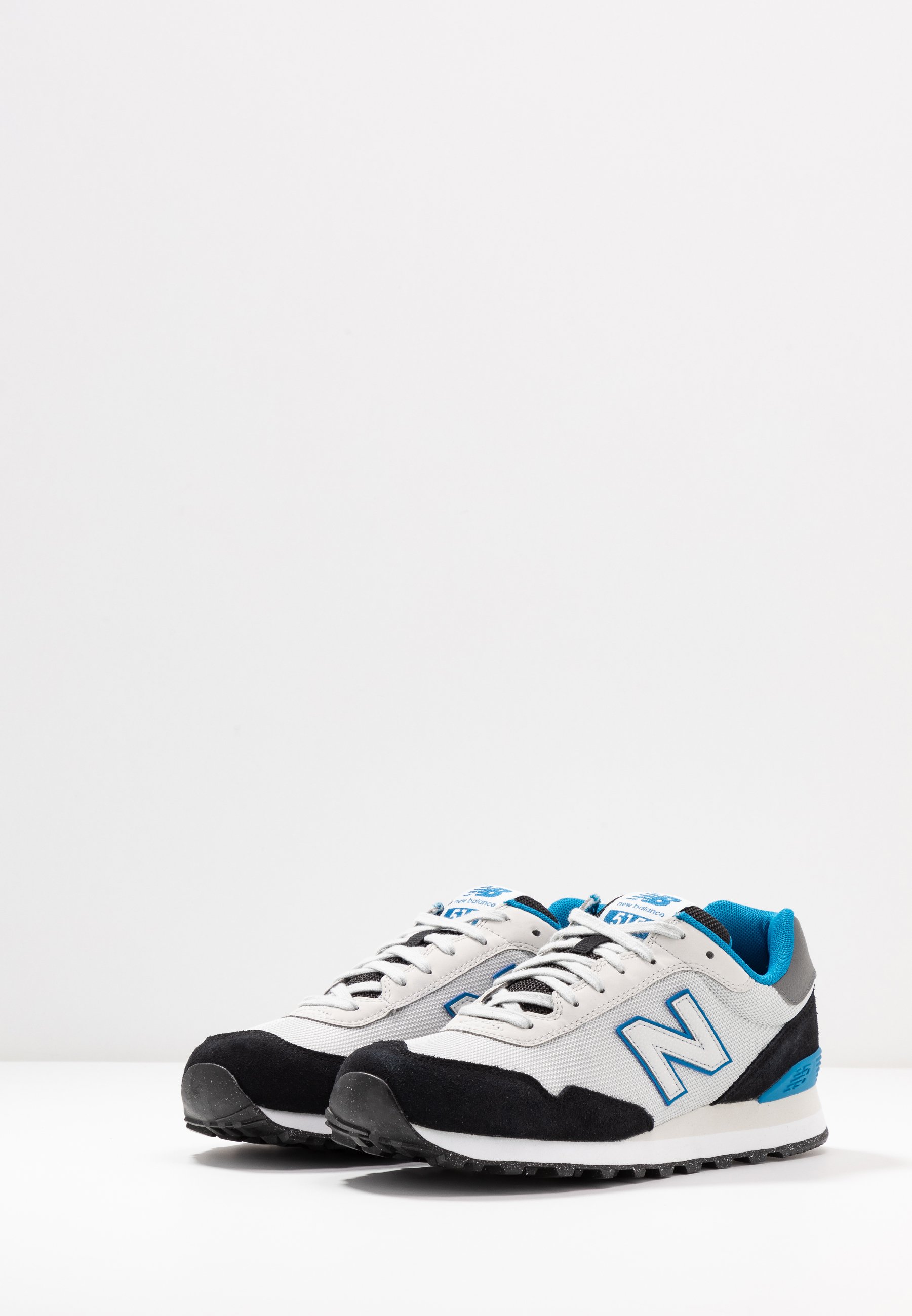 new balance blue white