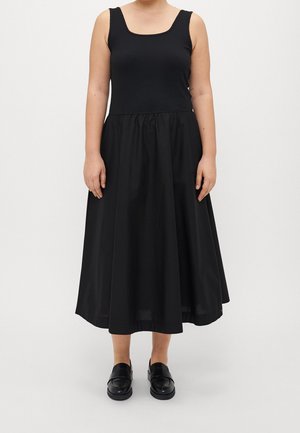 Day dress - black