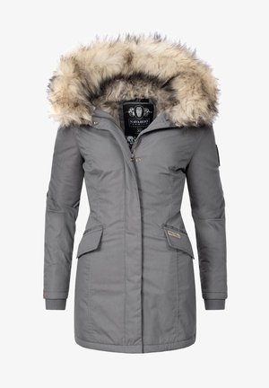 Pilkas parka su dirbtinio kailio kapuche, dviem priekinėm kišėnėm, užtrauktuko uždarymu, gumbuotomis rankovėmis ir prekės ženklu kairiajame kišenėje.