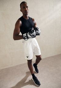 Venum VENUM CHALLENGER 3.0 BOXING GLOVES UNISEX - Gants de boxe - black/white