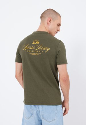 Pier One - T-shirt z nadrukiem