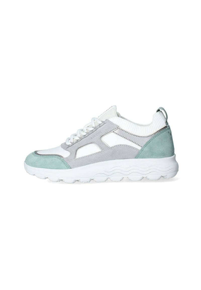 Scarpa atletica leggera con tomaia in suede grigio e verde menta, dettagli bianchi e suola bianca imbottita con design a onde.