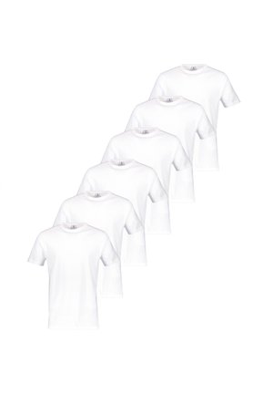 Kuusi yksiväristä valkoista lyhythihaista pyöreäkauluksista T-paitaa aseteltuna porrastettuun pystysuuntaiseen riviin valkoista taustaa vasten.