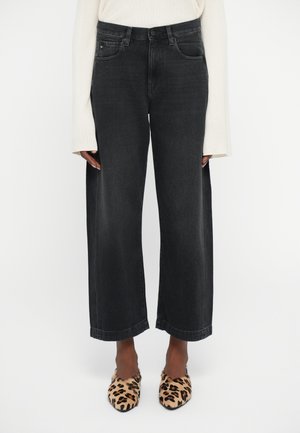 HATTIE HIGH RISE BARREL - Laza szabású farmerek - black