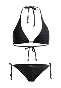 Svart bikini med en strukturerad, rutmönstrad design. Toppen har trekantiga kupor och nackband, medan botten har sidoknyt.