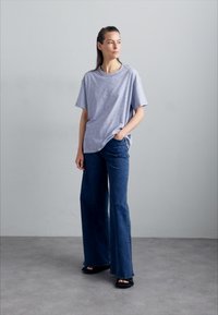 rag & bone MINI SLUB STRIPE BOYFRIEND TEE - Tricou cu imprimeu - blue/whIte