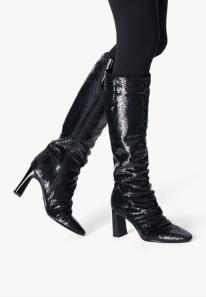 Boots - black