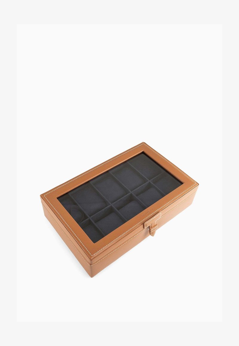 Caja de almacenamiento de cuero marrón con tapa de cristal, dividida en nueve secciones, con costuras elegantes y un interior texturizado.