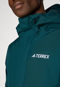 Adidas Terrex MT 2L INSUL - Skijakke - aurora ivy