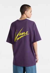 Vans BRUSH SCRIPT LOOSE FIT - T-shirt print - gothic grape