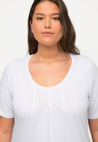 Ulla Popken Jednoduché tričko - white