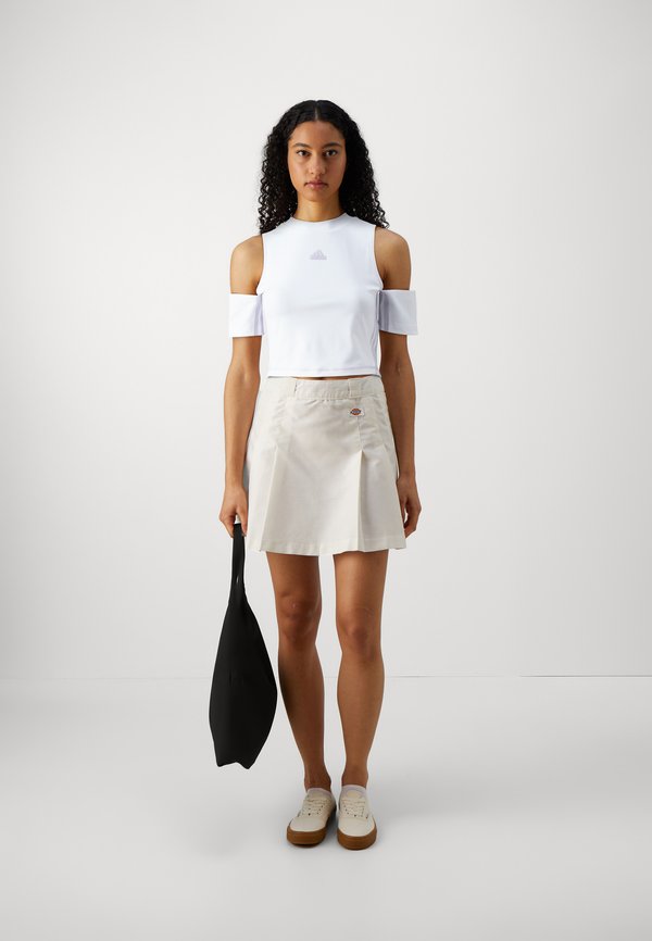 DANCE - Print T-shirt2