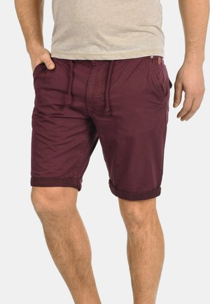 BHCLAUDIO - Shorts - wine red