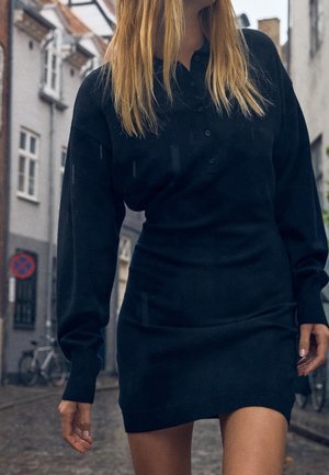 Bershka, Robe pull - black
