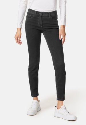 Gerry Weber 7/8 SANYA  - Jeans Slim Fit - black black denim