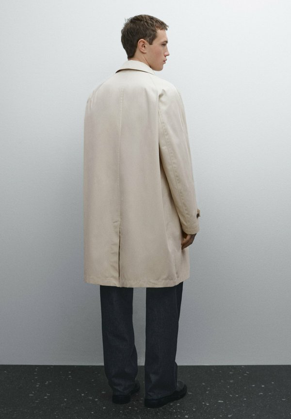 Classic coat - mottled beige3