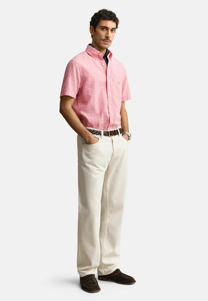 GANT REGULAR FIT SHORT SLEEVE - Košile - rose pink