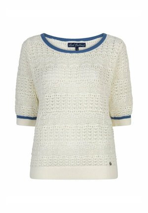 Witte korte mouw gehaakte trui met blauwe bies op de kraag en mouwboorden, ronde halslijn en geribbelde zoom.