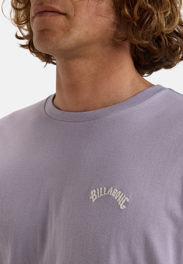 ARCH CREW SS - Basic T-shirt - skw2