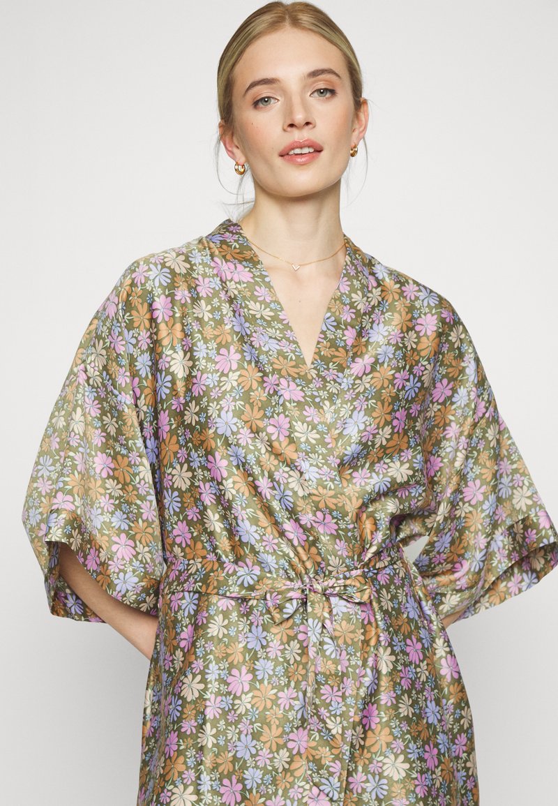 Damen Nachthemden | Cotton On Body ROBE Bademantel olive oil/mehrfarbig - HM65043 Damen Nachthemden | Cotton On Body ROBE Bademantel olive oil/mehrfarbig - HM65043
