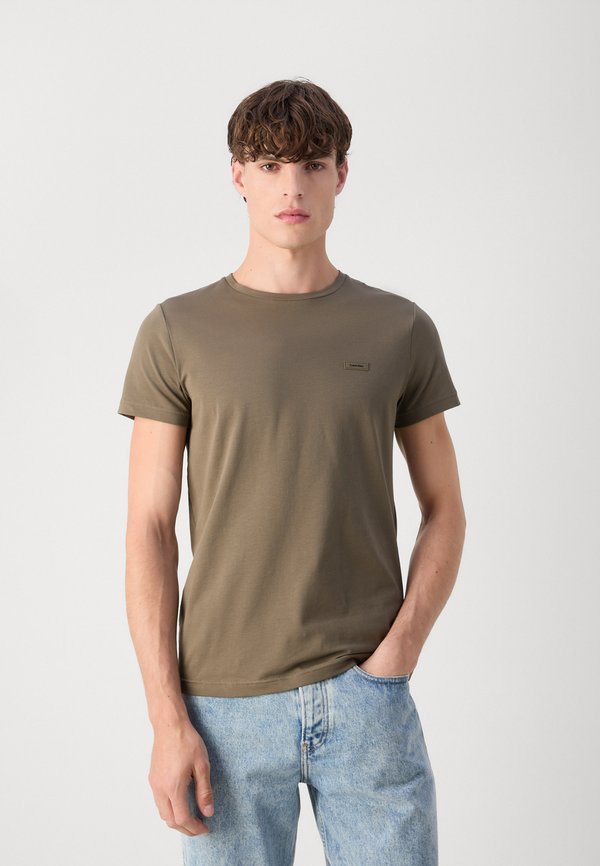 Basic T-shirt - tarmac2