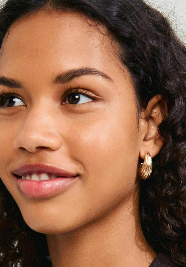 ASLE - Ohrringe - gold plated