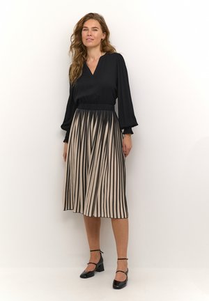 CARLY V-NECK - Vestito casual - black