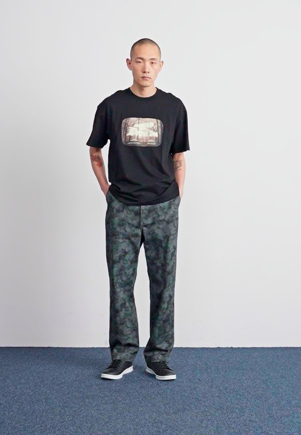 GREATEST FLICKS  - Print T-shirt2