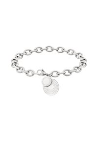 Bracciale in argento con maglie ovali, chiusura a gancio e due targhette circolari attaccate, ognuna con dettagli incisi.