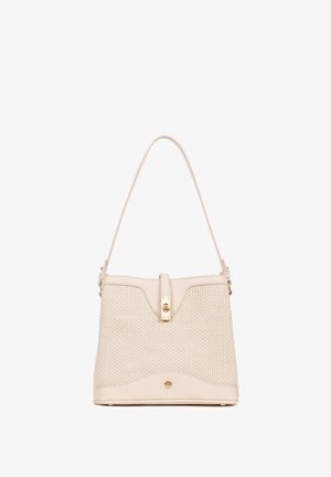 Borsa a tracolla beige con corpo intrecciato testurizzato, dettagli in pelle liscia, chiusura con pattina superiore e una sola tracolla. Dettagli in metallo dorato.