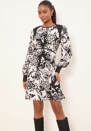 REGULAR FIT - Denné šaty - monochrome