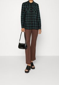 Noisy May Camicetta - dark green